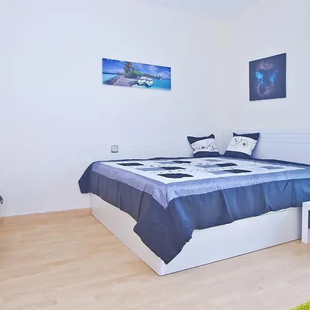 Superior Self Catering Holiday 度假居 *