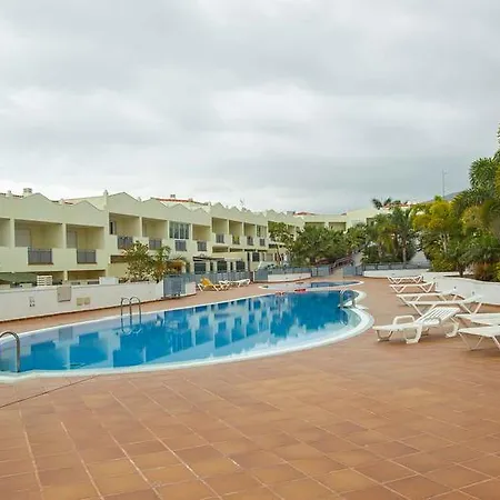 度假居 Superior Self Catering Holiday *